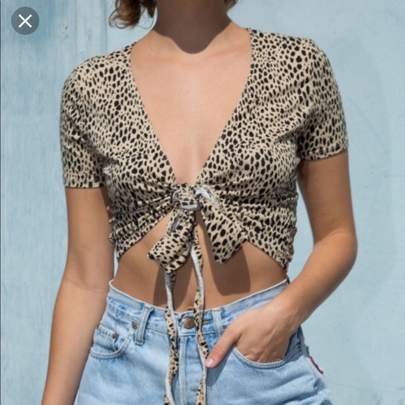 Brandy Melville Tops - Brandy Melville Cheetah Print Wrap Shirt